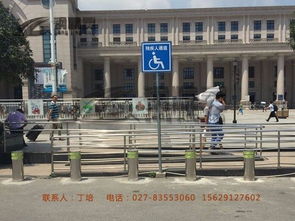 武漢升降路樁廠家 專業生產手動與半自動升降路樁，價格與服務詳解